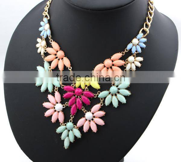 Leaf Flower Vintage Choker Collar Pendant Statement Necklace Women Necklaces & Pendants Fashion Necklaces for Women 2014
