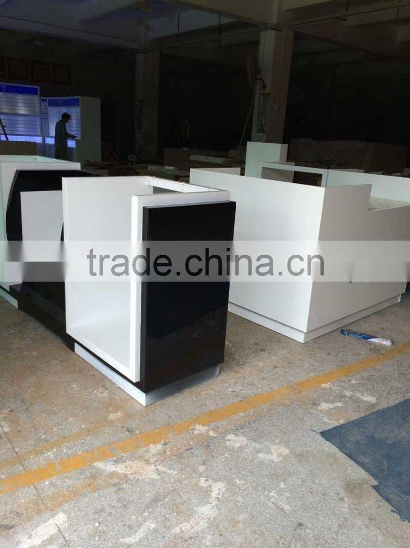 Factory directly fashion mobilephone kiosk for sale in mall.