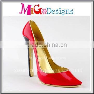 factory supplies high quality polyresin shoe wine bottle holder