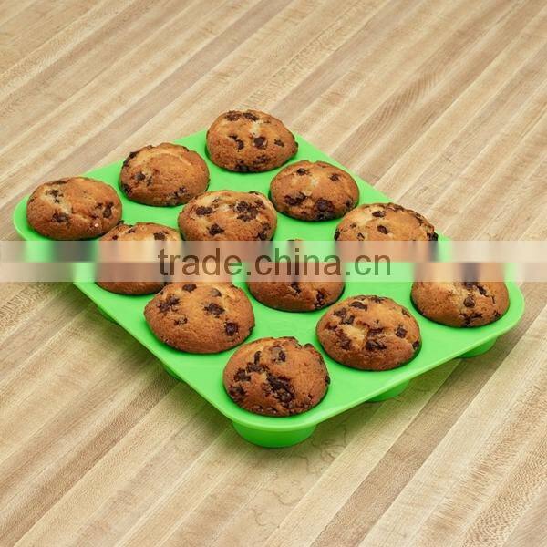 12 Cup 100% Pure Food Grade Silicone Muffin Pan