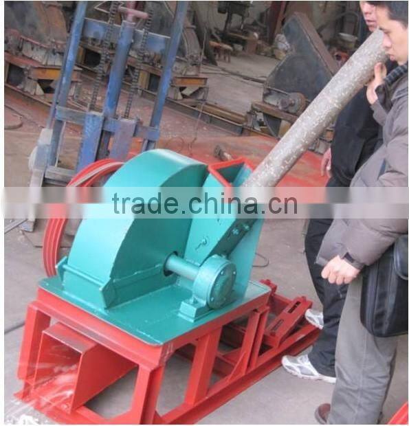 Wood shavings machine/Wood shavings machine for poultry bedding