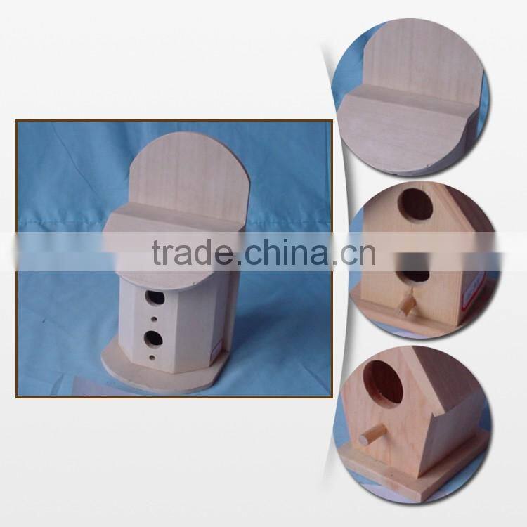Customized Large-Scale Wooden Bird House Feeders