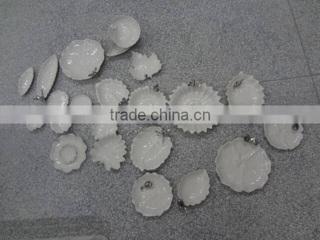creative white porcelain bowls and plates