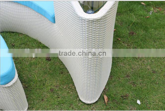 quality white PE rattan outdoor sofa set for wedding party events LQ-A613