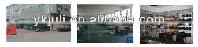 chin buckle/chin strap