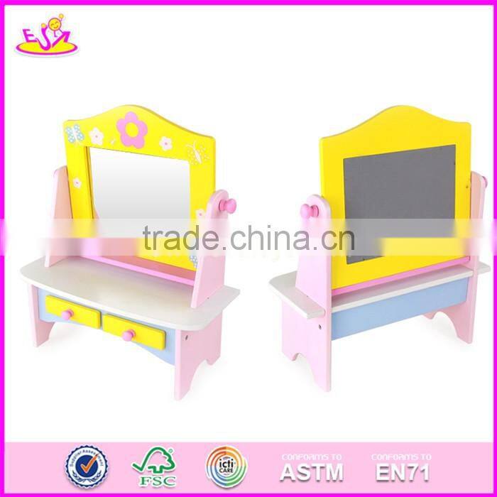 2017 New design pretend play toy wooden play makeup W08H070