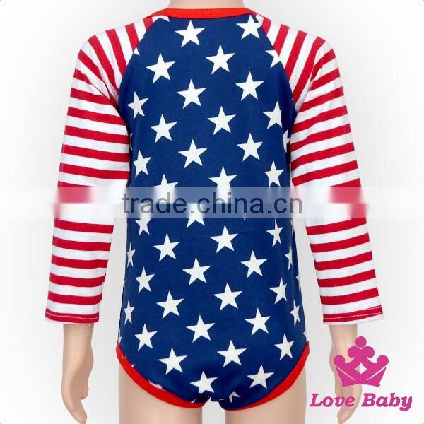 New Design Holiday Whloesale Soft Cotton Children Clothing Long Stripe Sleeve Printed Star Baby Clothes Romper Designs