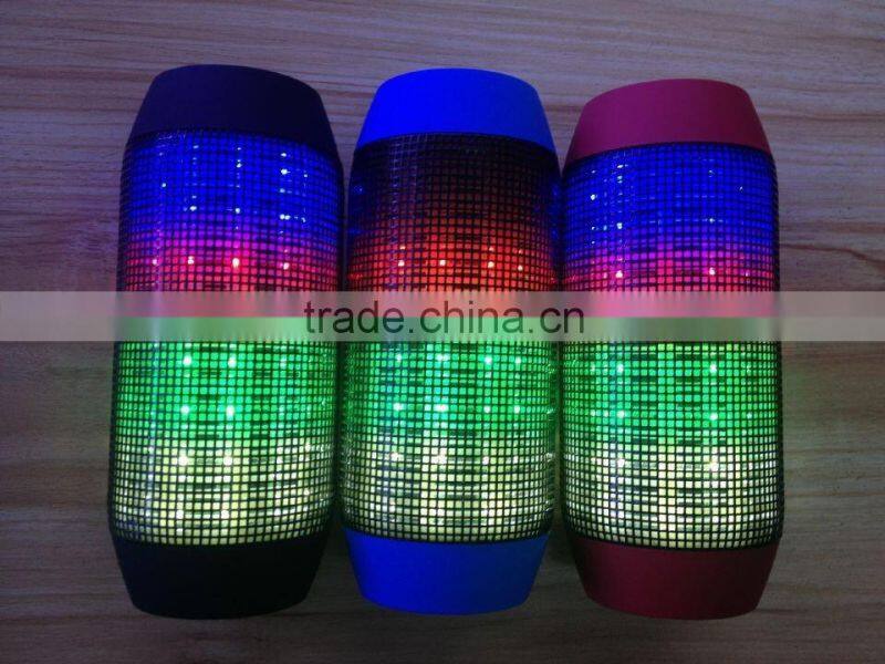 2016 new products in china pusle led light mini portable colorful wireless support U disk Aux in speaker bluetooth for iphone 6