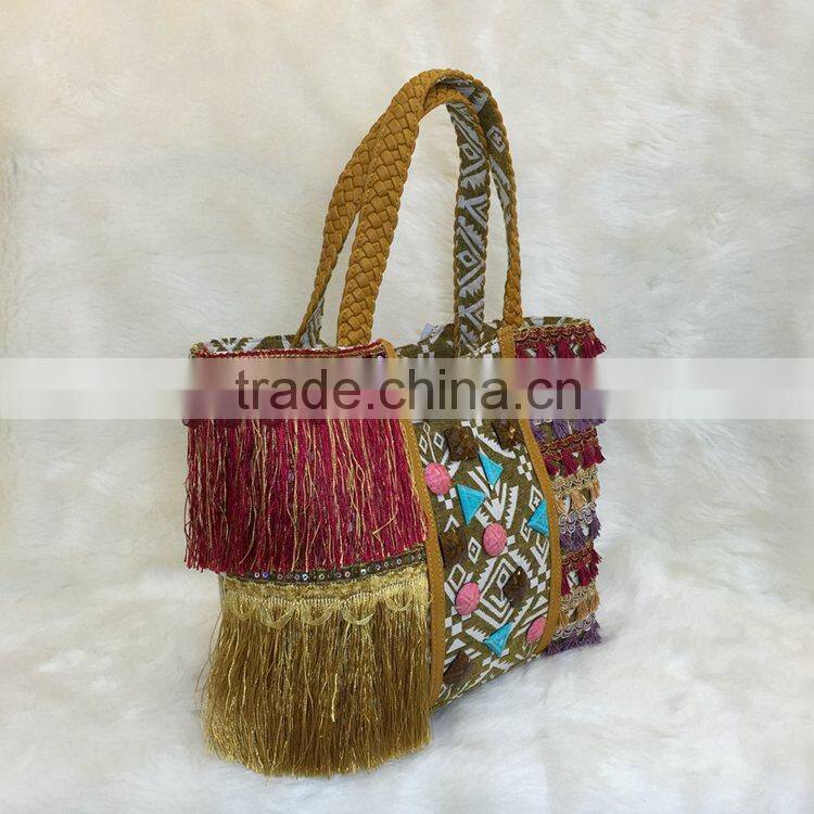 Vintage-Inspired women's shoulder bag patterns Trends Crafts & Gifts shopping bag