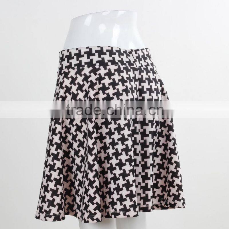 F5S43015 European Style Women Houndstooth Printed Flippy Skirts
