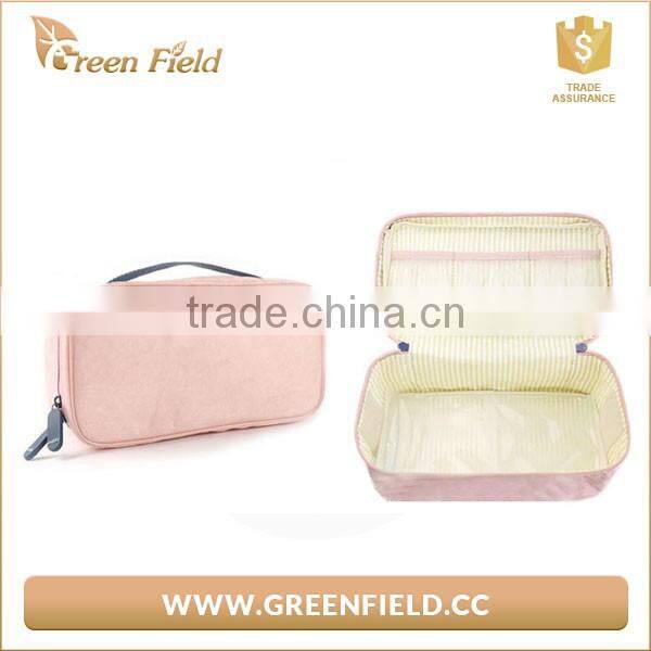 Lightweight Tyvek Makeup Bag recyclable cosmetic bag