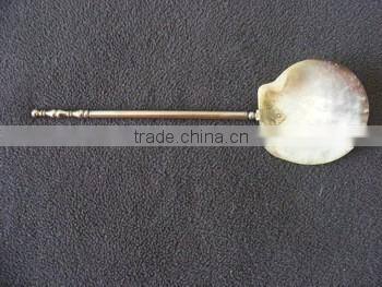 Caviar Mother of pearl spoon from VITRAPRO