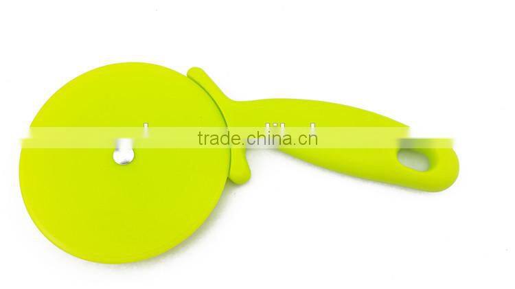 Cheap cake server cake knife plastic