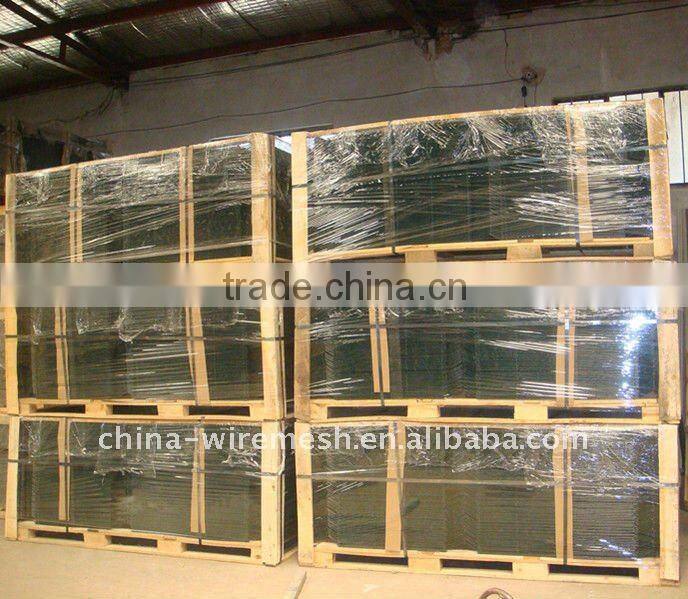 White PVC coated Fence Panels and Post