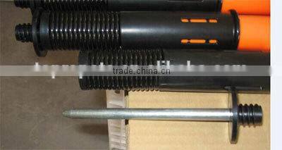 Plastic Dog Agility Trainning Euipment Weave Poles For Grassland and Soft Ground