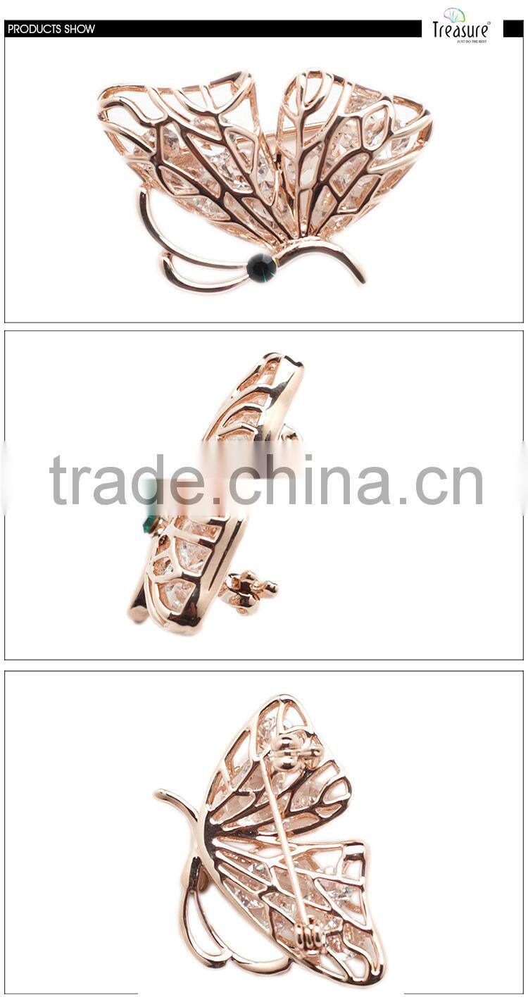 2016 New products golden alloy hollow butterfly brooch jewelry