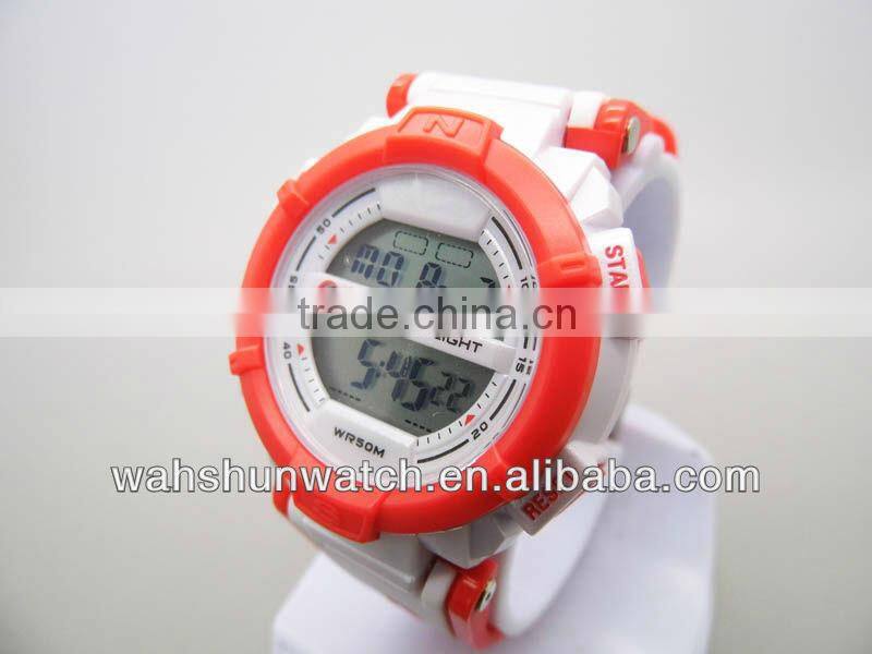 Fashion module analog sport watch with digital display