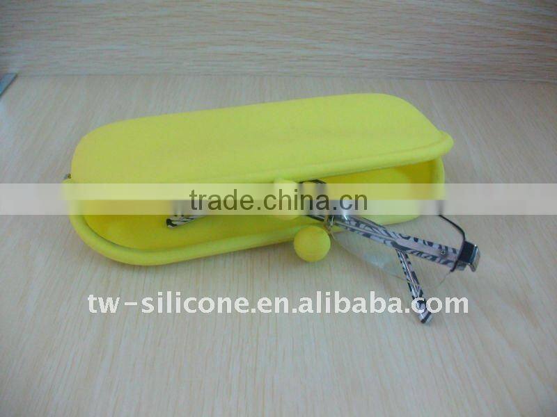 party favor eye-glasses bag popular silicone eye-glasses bag multifunctional