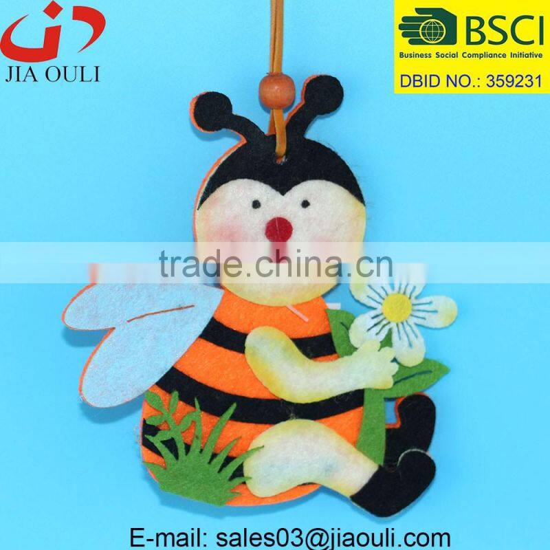 Beautiful Easter decorations non-woven fabric bee hanger