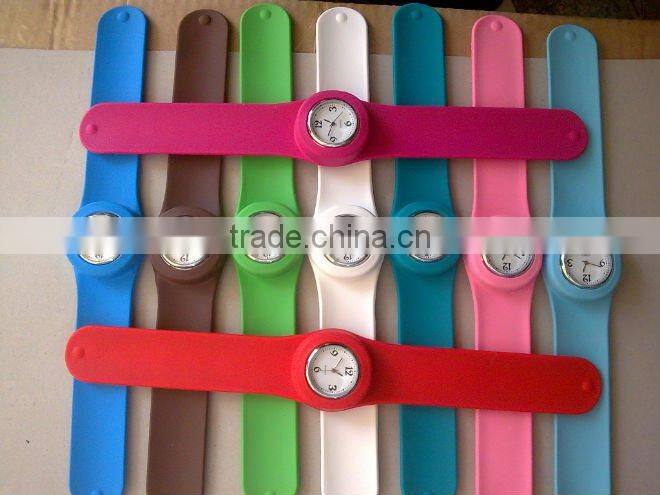 Wholesale Automatic fashion watches silicone wristwatches