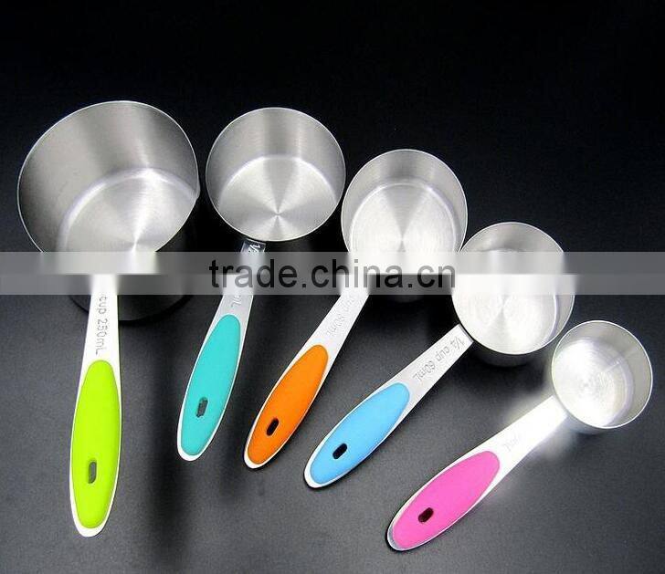 Hight quality 5pcs measuring cups with silicone handle