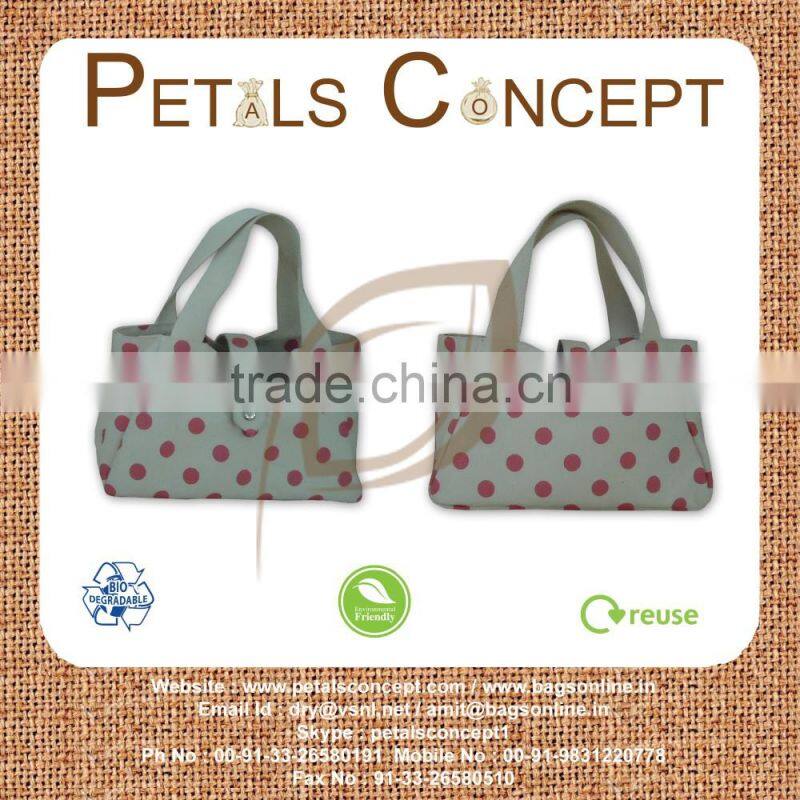 Natural cotton hand bag with dot print