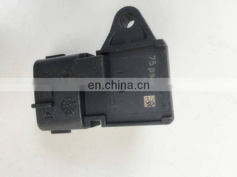 Auto Engine Parts M11 Pressure Temperature Sensor 2872784 4921324 2897334