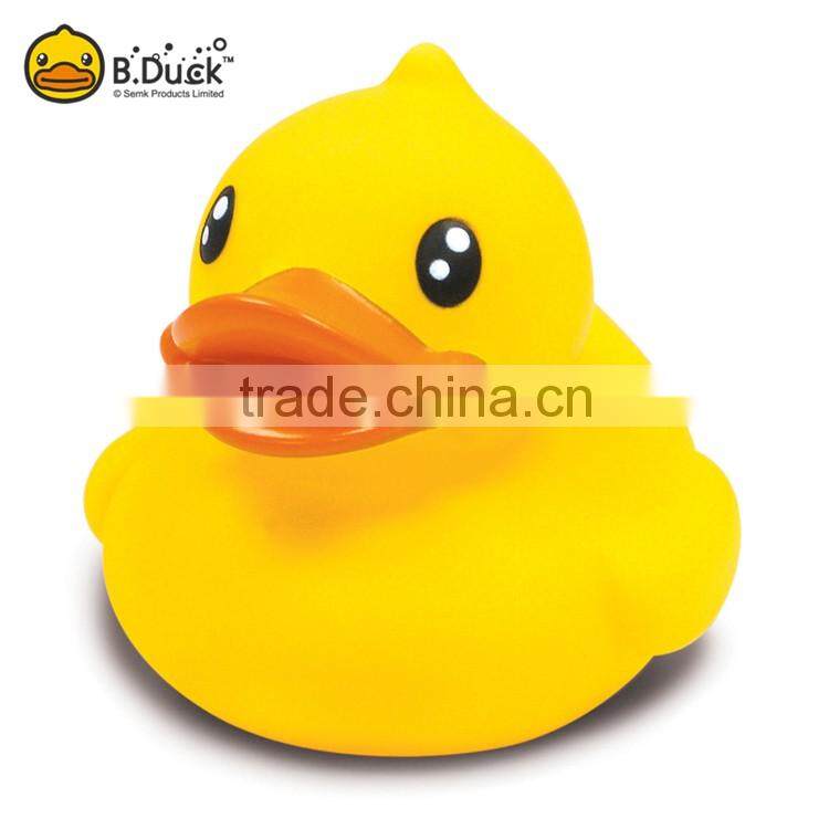 Fanny cute red rubber custom LED floating bath duck