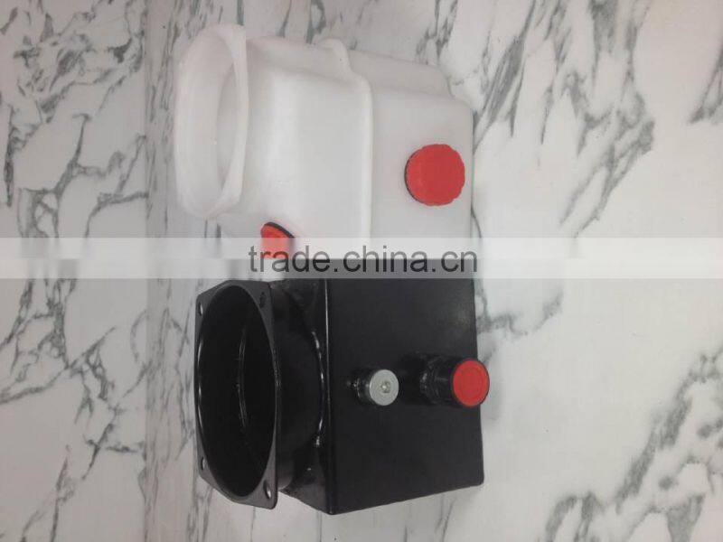 reversible hydraulic power pack for material handling equipment