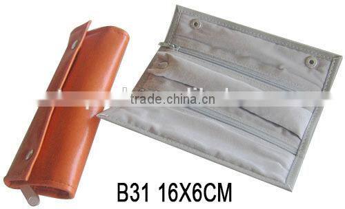 Custom Velvet drawstring Jewelry Pouch Gift Bag Manufactures B30