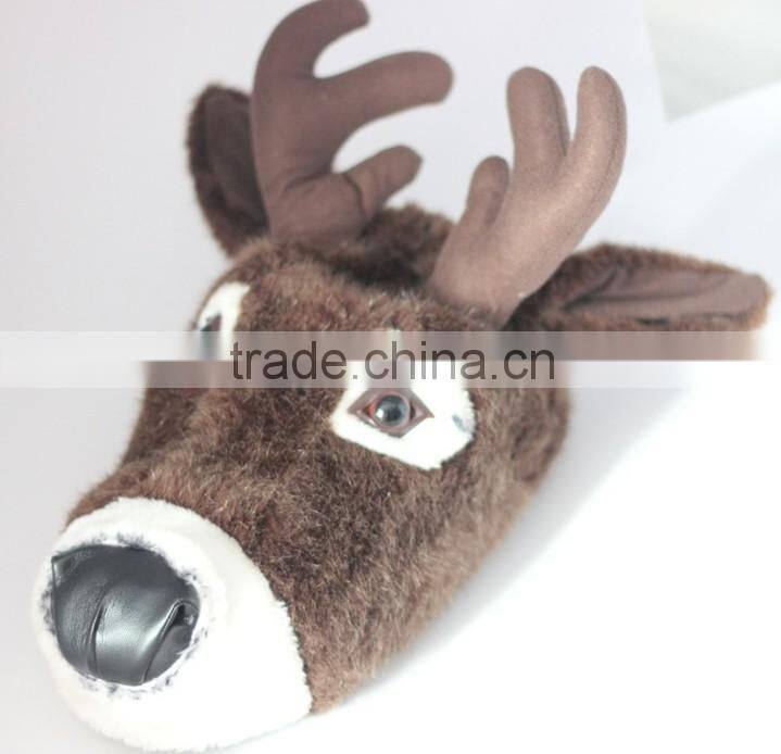 plush animal slipper/plush deer slippers/plush animal slippers