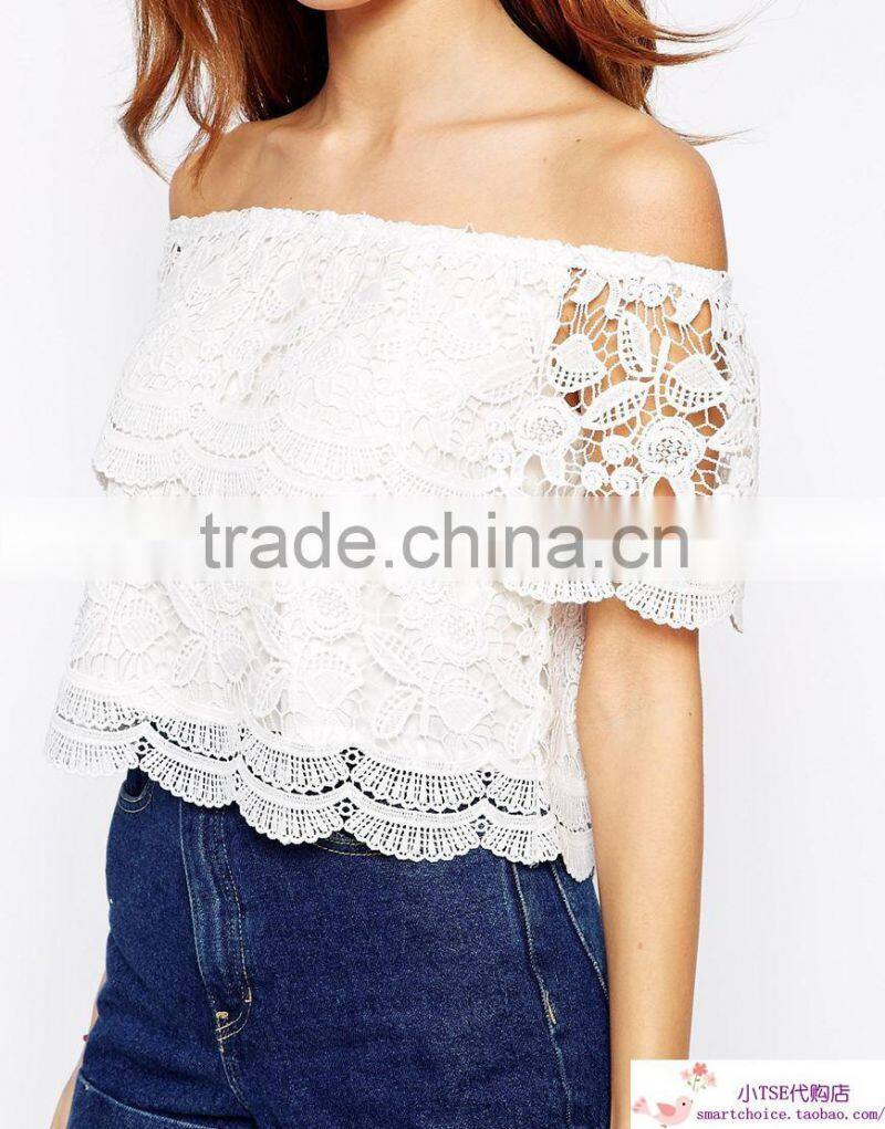 New Sexy Off the Shoulder Lace plain crop tops wholesale For Women Short Hollow Out Crochet Top