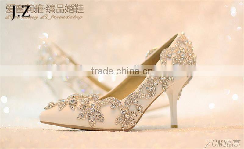 OW14 New design Wedding shoes crystal low heel shoes