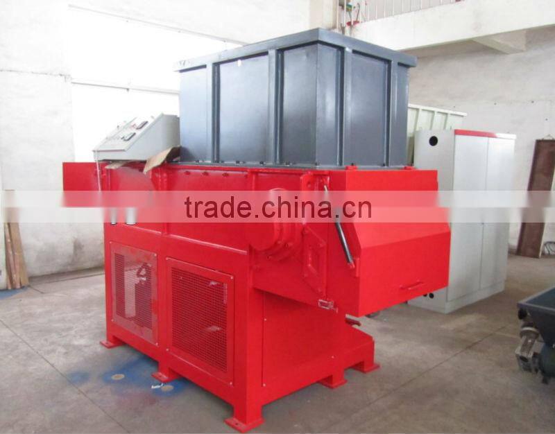 Single Shaft Shredder Machine