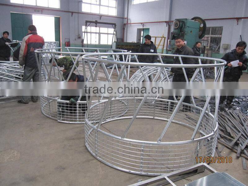 Galvanzied customized horse hay feeder with roof