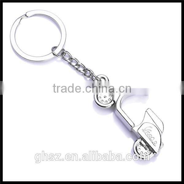 Low moq cheap metal scooter shape keyrings factory
