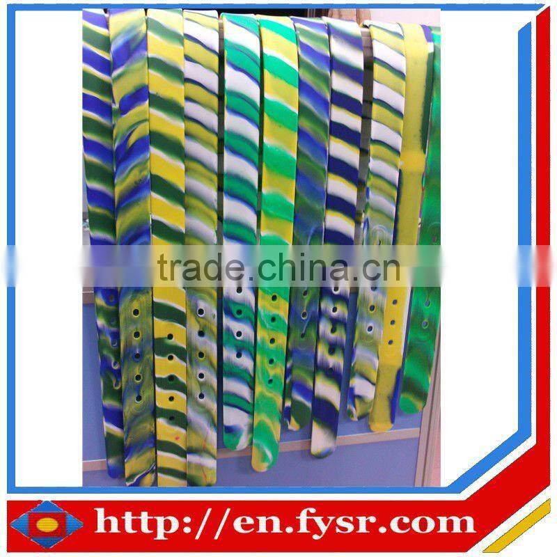 2016 cheap price eco-friendly popular color silicone belts for students