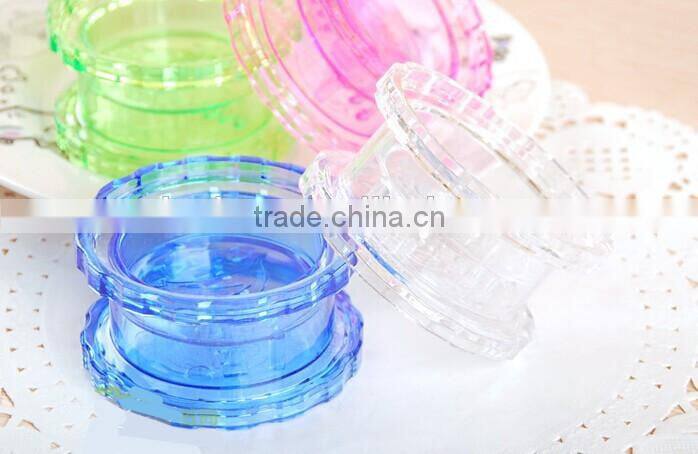 Plastic Garlic Press / Kitchen tool / Household tools