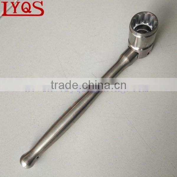 Bi-hex scaffolding ratchet spanner