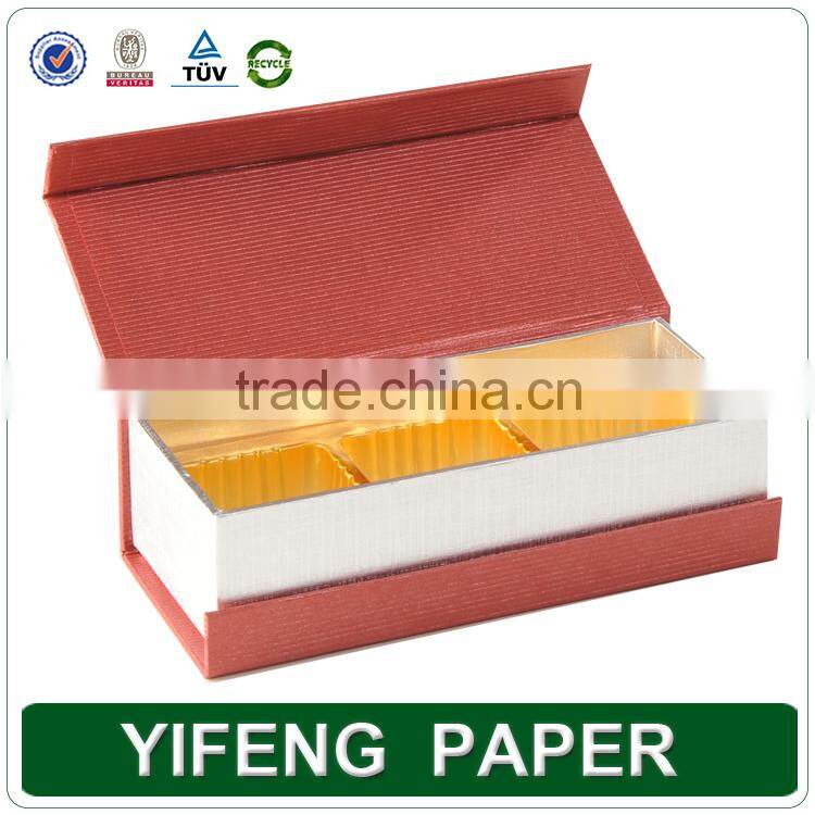 Food-grade fancy cheap paper chocolate box with divider wholesale