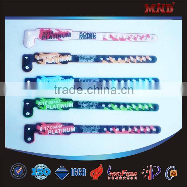 MDW164 Passive UHF/HF RFID Wristband For Access Control