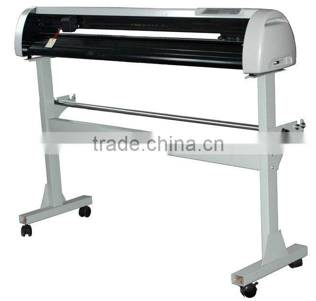 China Digital Garments Graph Cutting Vinyl Plotter Machines For Printing stencil cutting plotting machine