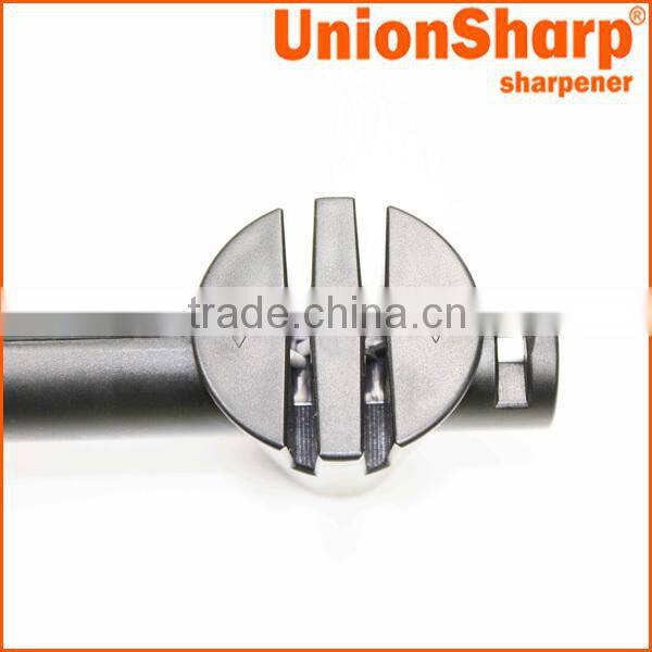 Handheld ceramic and tungsten carbide kitchen knife sharpener