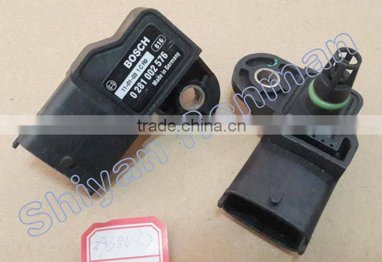 Intake Manifold Pressure Temperature sensor 3968437