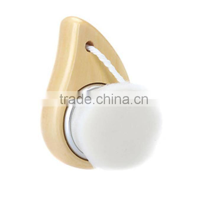 Soft Nylon Hair Wooden Cleaning Face Brush