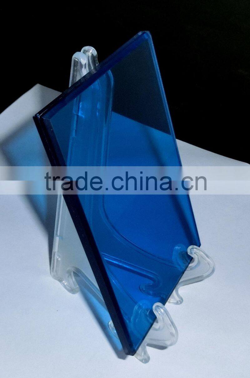 colored laminated glass