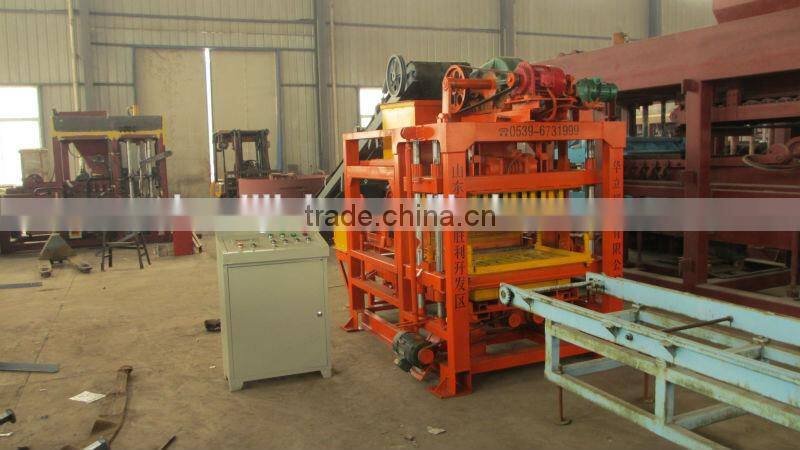 Concrete blocks making machine QT4-23 Price Clay block machine