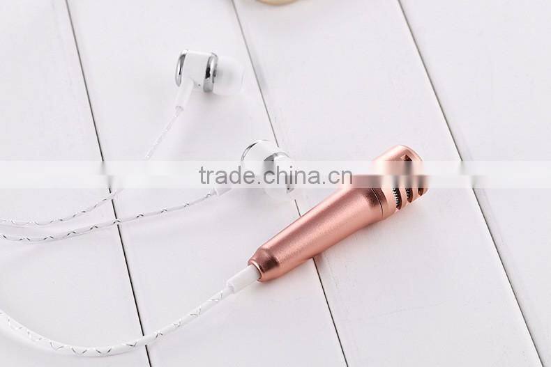 Mini Portable Fashionable Cellphone Microphone With Earphones, Factory Price Mini Cellphone Microphone For Singing