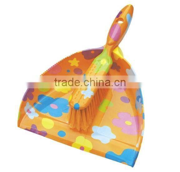 Professional Short Handle Plastic Broom And Dustpan Set