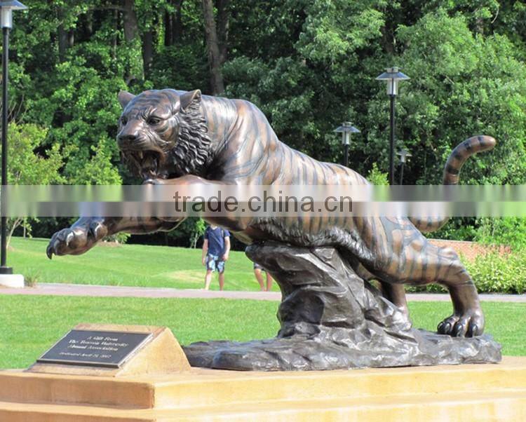 bronze foundry metal craft life size tiger bronze animal statue for garden